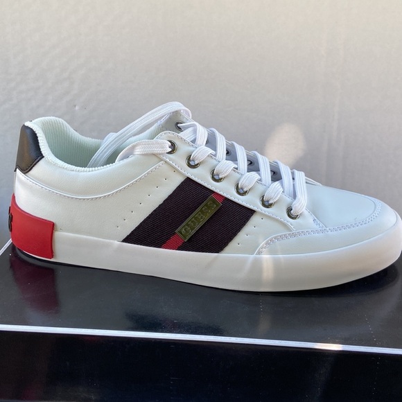 New GUESS Mens Shoes - Picture 1 of 13